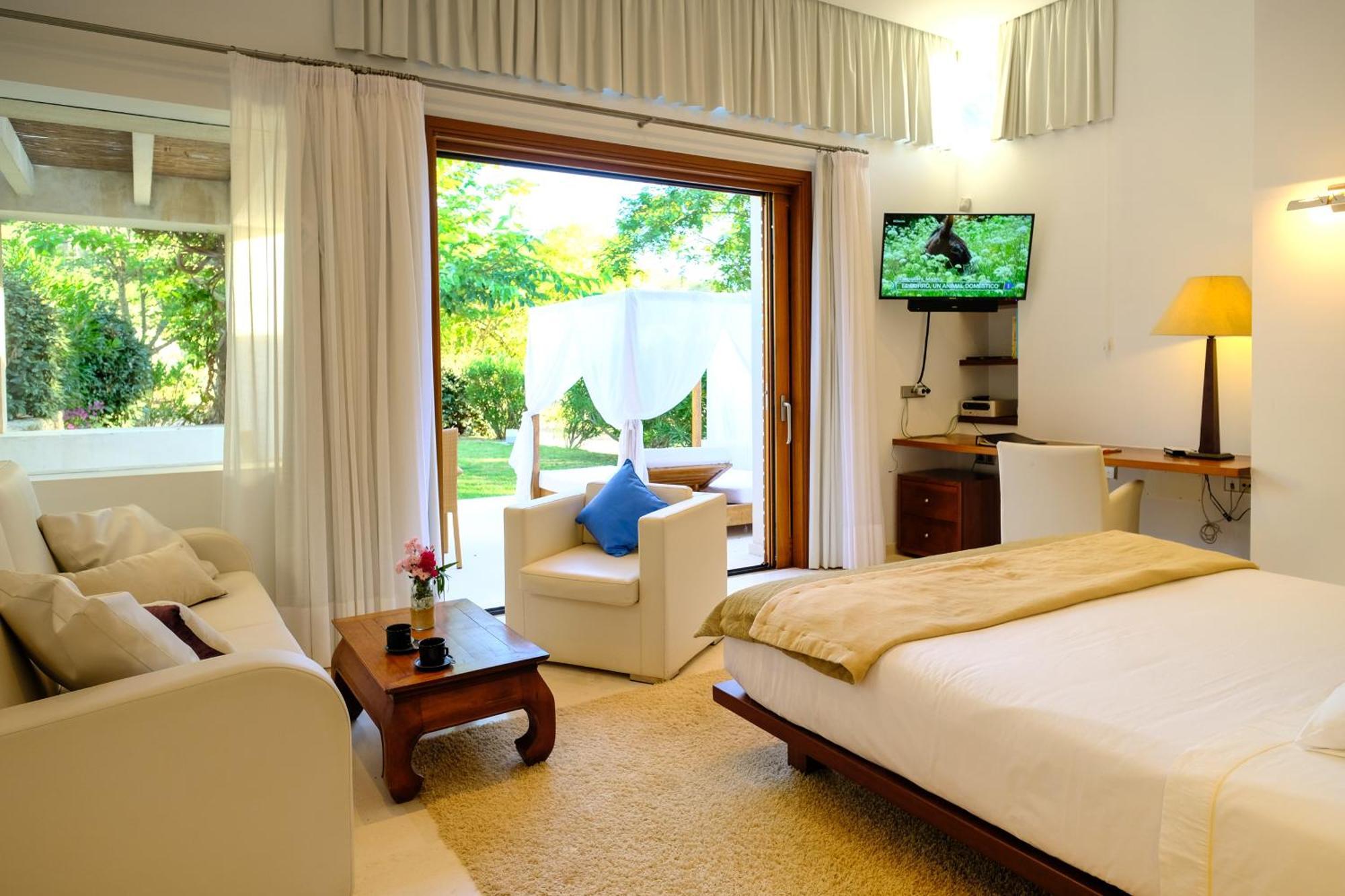Can Lluc Boutique Hotel & Luxury Villas Сан-Рафаэль-де-Са-Креу Экстерьер фото